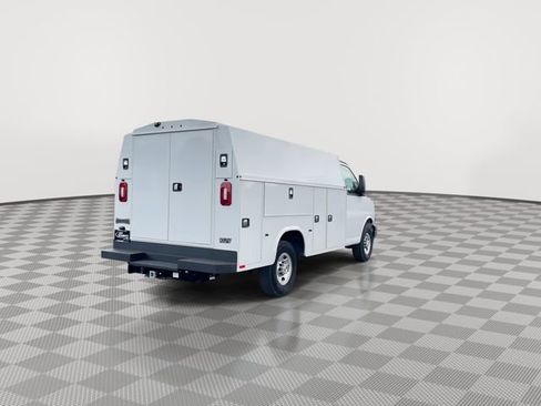 New 2025 Chevrolet Express 3500 w/ Power Convenience Package RWD image 10