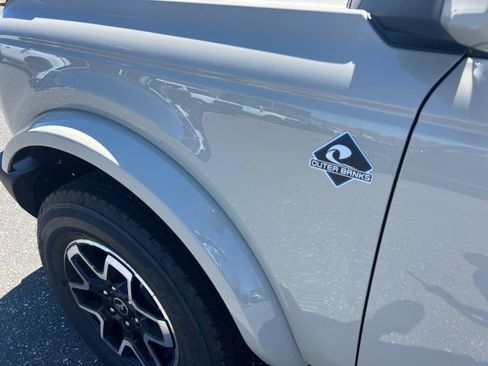 New 2026 Ford Bronco Outer Banks AWD/4WD image 21