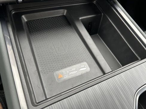 New 2026 GMC Acadia AT4 image 31