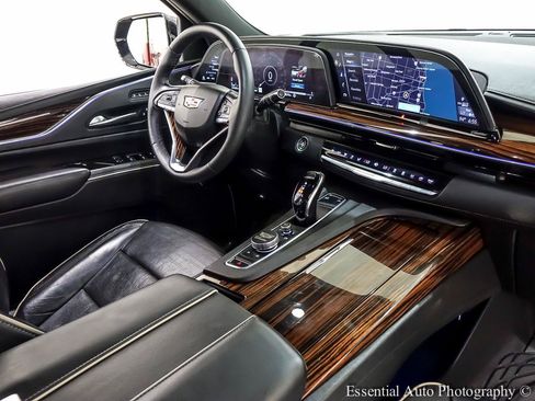 Used 2022 Cadillac Escalade ESV Premium Luxury AWD/4WD image 39