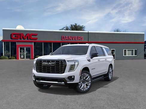 New 2026 GMC Yukon XL Denali Ultimate AWD/4WD image 32