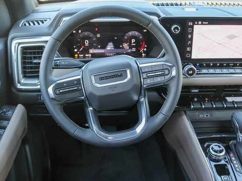 New 2026 GMC Canyon Denali image 16