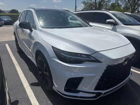 Used 2024 Lexus RX 500h F Sport w/ Cold Area Package image 2