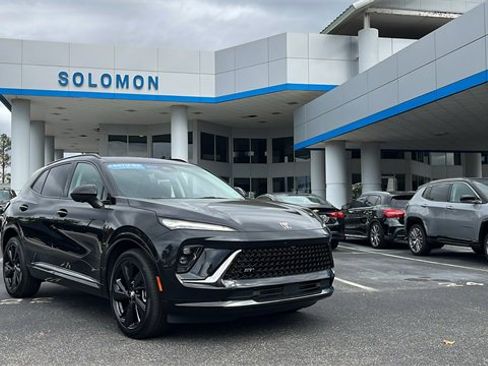 Certified 2025 Buick Envision Sport Touring image 1