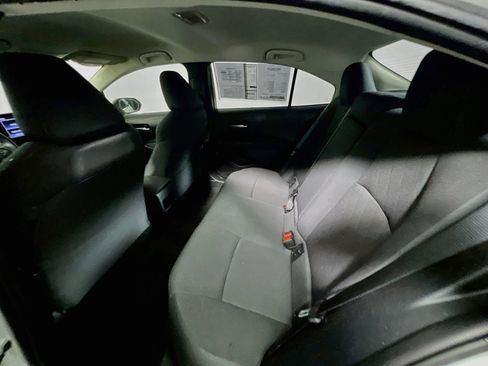 Used 2020 Toyota Corolla LE FWD image 27