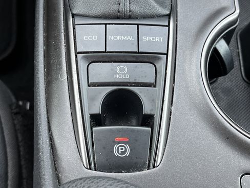 Used 2024 Toyota Camry XSE image 9