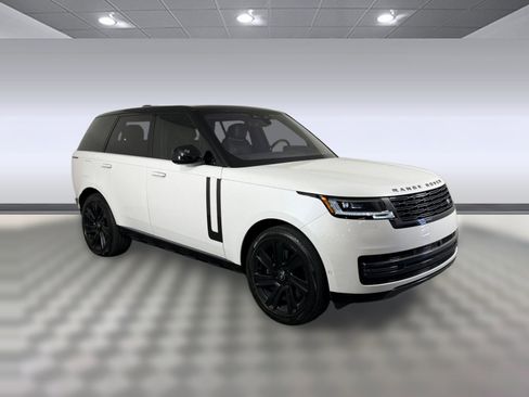 Used 2023 Land Rover Range Rover SE AWD/4WD image 7