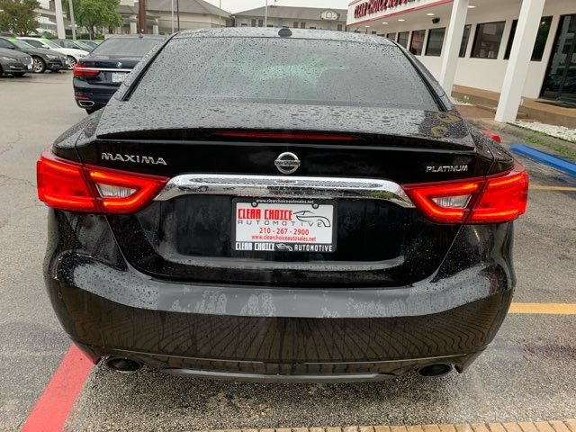 Used 2016 Nissan Maxima Platinum w/ Interior Lighting Package FWD image 3