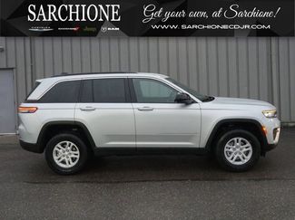 New 2025 Jeep Grand Cherokee Laredo video 1