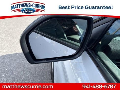 New 2025 Ford Explorer Active w/ Active Comfort Package image 8