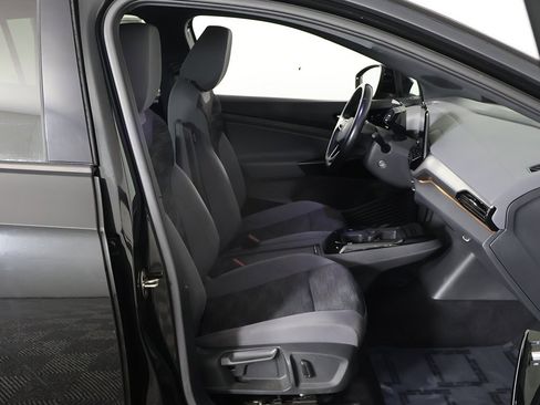 Used 2021 Volkswagen ID.4 Pro image 25