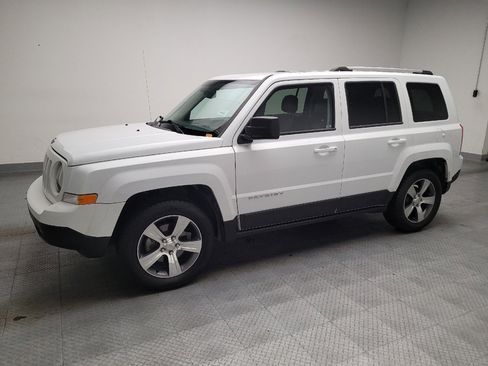 Used 2016 Jeep Patriot High Altitude FWD image 2