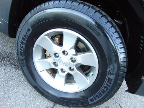 Used 2012 Toyota 4Runner SR5 image 53