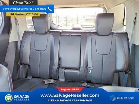 Used 2015 GMC Terrain SLT w/ Chrome Appearance Package FWD image 13