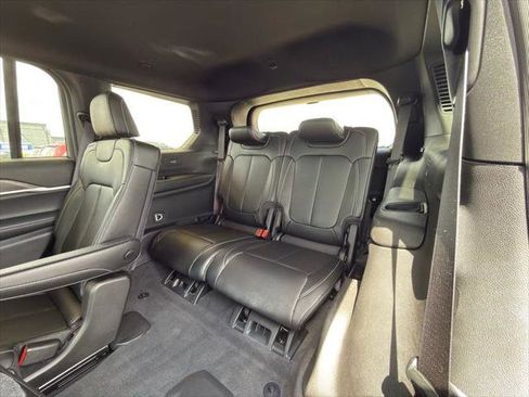 Certified 2024 Jeep Grand Cherokee L Limited AWD/4WD image 32