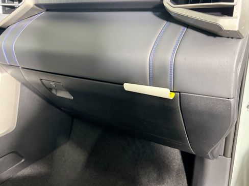 New 2026 Toyota Tundra Platinum AWD/4WD image 34