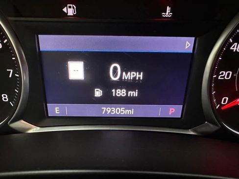 Used 2020 GMC Terrain SLE w/ Driver Convenience Package image 18