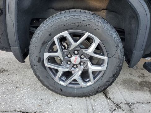 New 2026 GMC Sierra 1500 SLT w/ SLT Premium Plus Package image 6