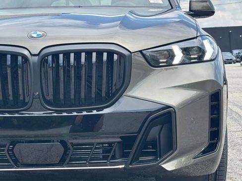 New 2026 BMW X5 xDrive40i w/ M Sport Package AWD/4WD image 10
