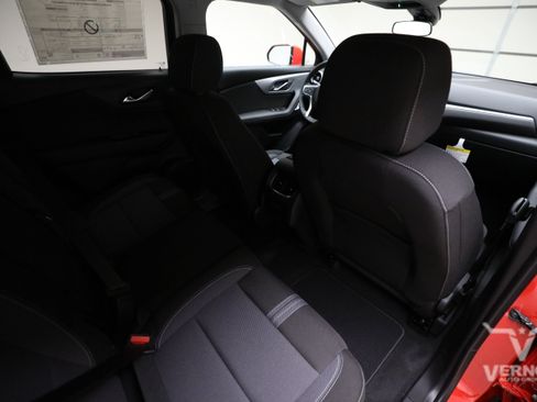 New 2026 Chevrolet Blazer LT FWD image 12