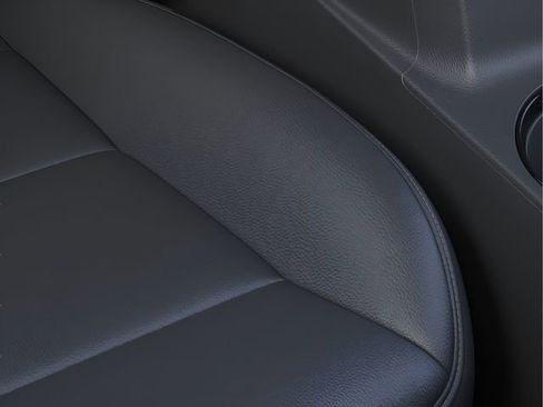 New 2025 Chevrolet Colorado LT w/ LT Convenience Package RWD image 21