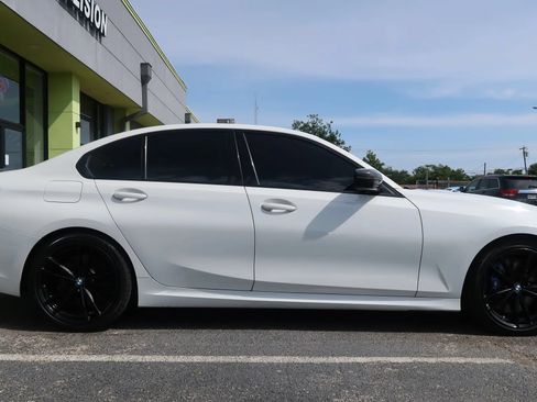 Used 2022 BMW M340i RWD image 8