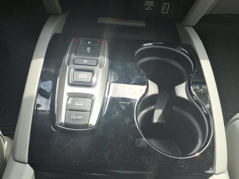 Used 2020 Honda Pilot Elite image 30