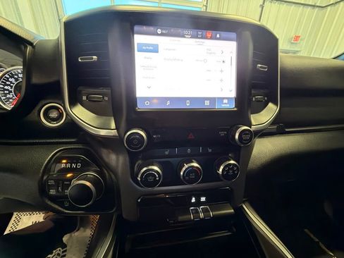 Used 2023 RAM 1500 Big Horn AWD/4WD image 39