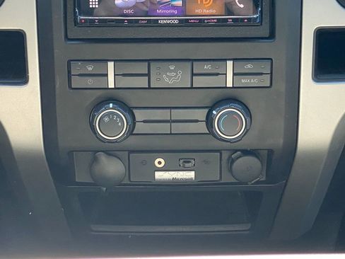 Used 2014 Ford F150 XLT AWD/4WD image 23