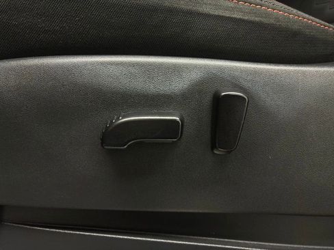 Used 2023 Nissan Frontier PRO-4X w/ Pro Convenience Package image 21