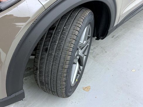 New 2026 Ford Explorer ST-Line w/ ST-Line Street Pack image 25