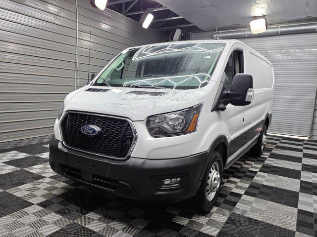 Used 2024 Ford Transit 150 Low Roof AWD w/ Exterior Upgrade Package image 35