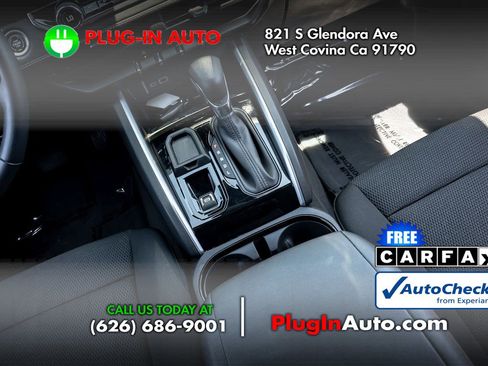 Used 2023 Chevrolet Colorado LT w/ LT Convenience Package II RWD image 14
