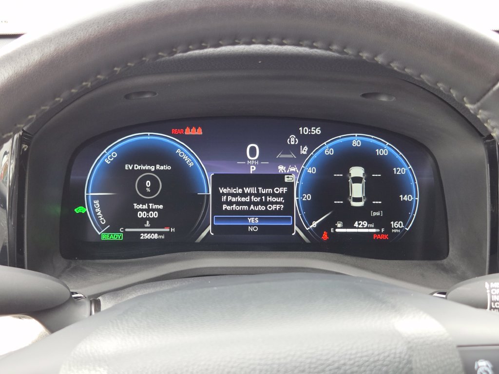 Used 2025 Toyota Camry XLE AWD/4WD image 36