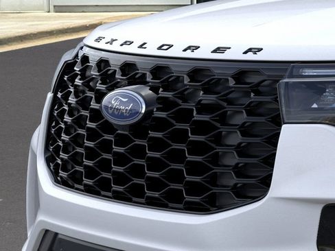 New 2026 Ford Explorer ST-Line image 17