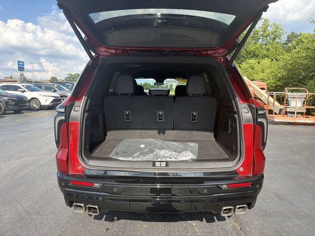 Certified 2025 Chevrolet Traverse High Country w/ LPO, Floor Liner Package FWD image 16