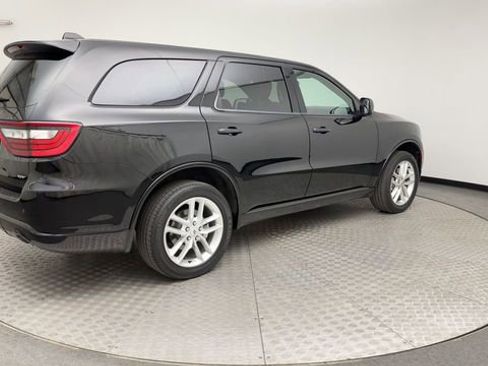 Used 2025 Dodge Durango GT AWD/4WD image 2