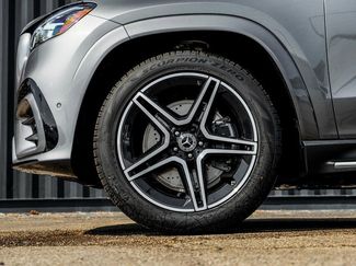 Used 2026 Mercedes-Benz GLS 450 4MATIC video 4