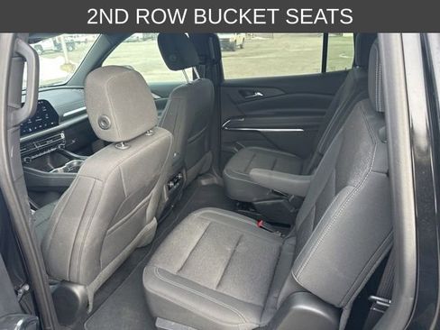 Certified 2025 Chevrolet Traverse LT image 7