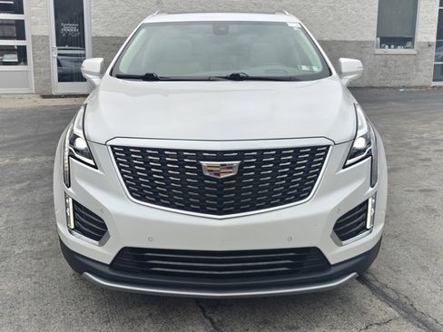 Used 2022 Cadillac XT5 Premium Luxury w/ Technology Package image 2