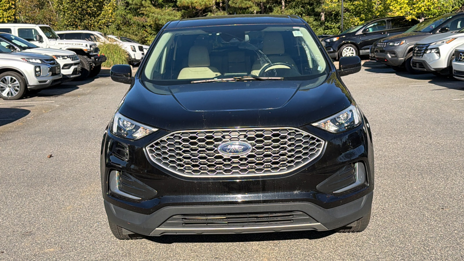 Used 2024 Ford Edge SEL AWD/4WD image 3