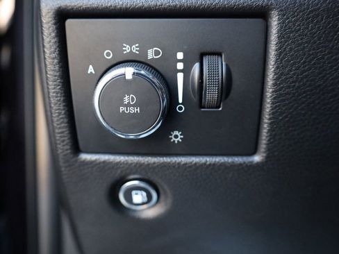 Used 2021 Jeep Grand Cherokee High Altitude image 35