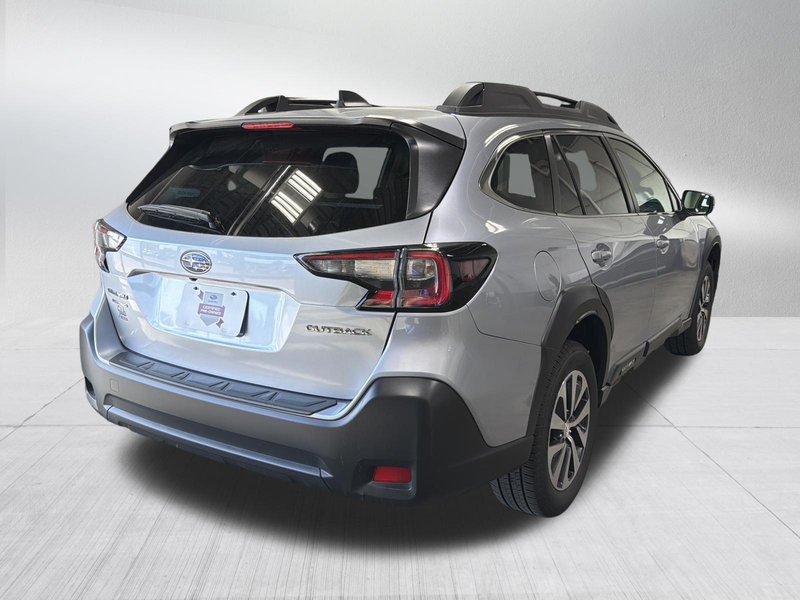 Used 2024 Subaru Outback Premium AWD/4WD image 7
