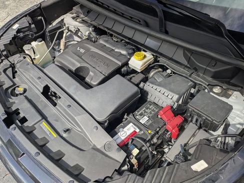 Used 2022 Nissan Pathfinder SV FWD image 31