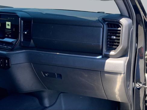 Used 2023 Chevrolet Silverado 1500 LT w/ Protection Package AWD/4WD image 18