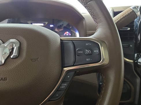 Used 2023 RAM 2500 Limited image 17