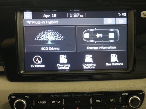 Used 2018 Kia Niro EX Premium image 41