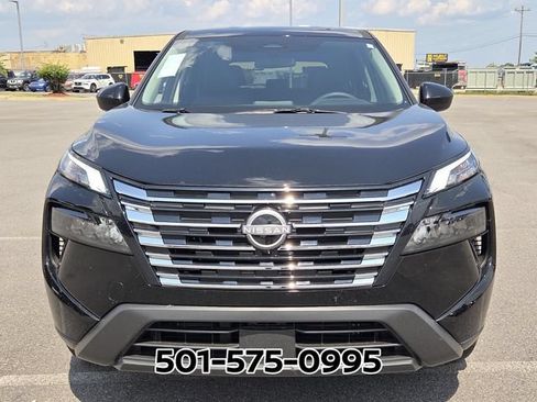 Used 2026 Nissan Rogue SV FWD image 6