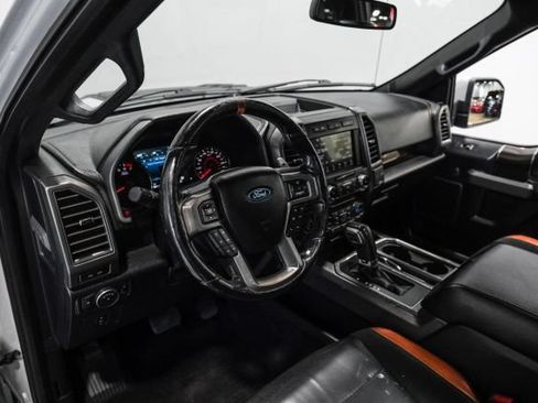 Used 2017 Ford F150 Raptor w/ Equipment Group 802A Luxury AWD/4WD image 4