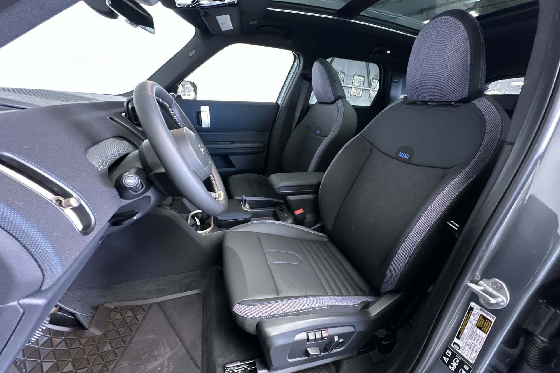 Certified 2027 MINI Cooper Countryman S AWD/4WD image 13
